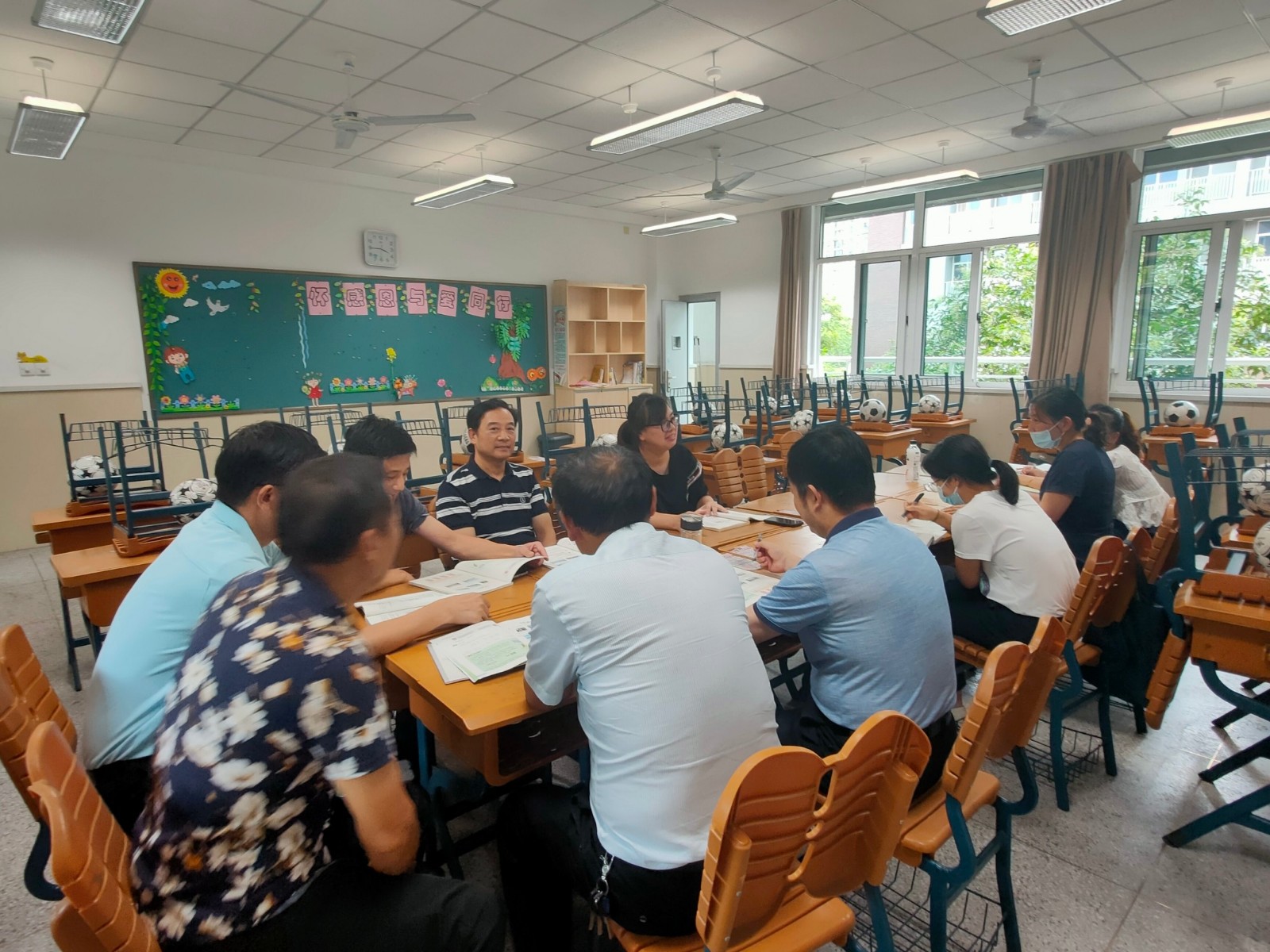 【灵美龙小】把握数学教学方向，提高教学效率