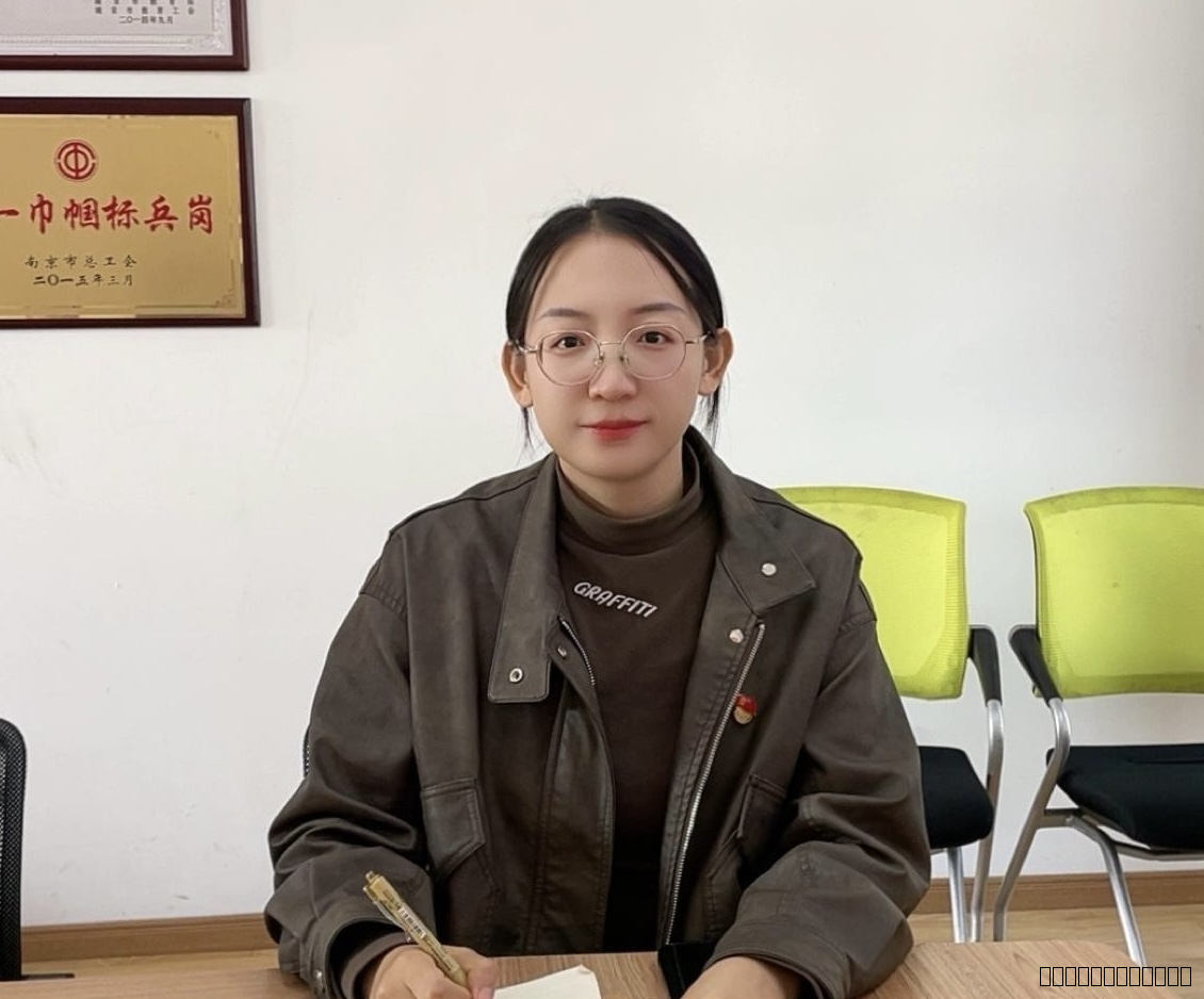 【龙岸先锋・榜样教师】追光逐梦，“技”绽芳华——曹海波榜样教师优秀事迹