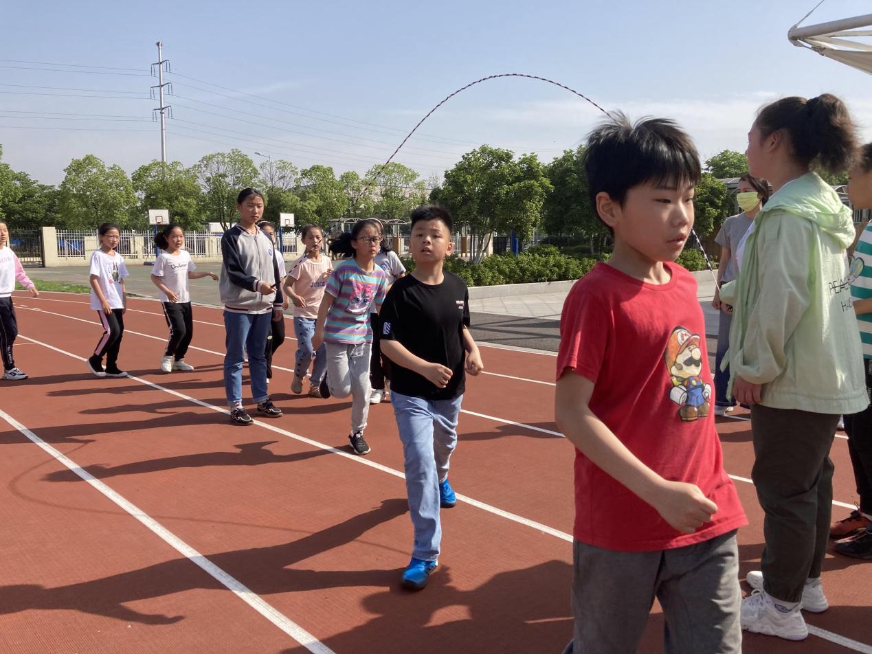 灵美龙小12月长绳_html_m4eed80e9.jpg