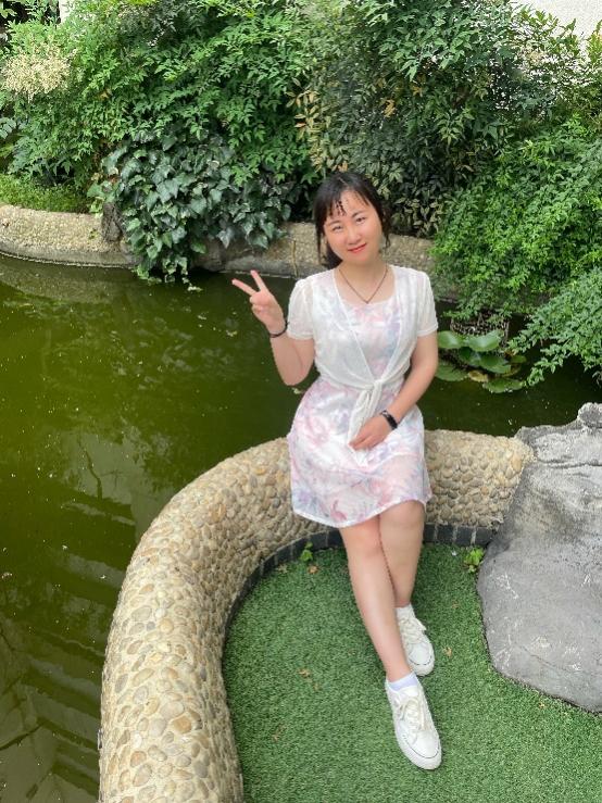 榜样教师郑思齐_html_m629296eb.jpg