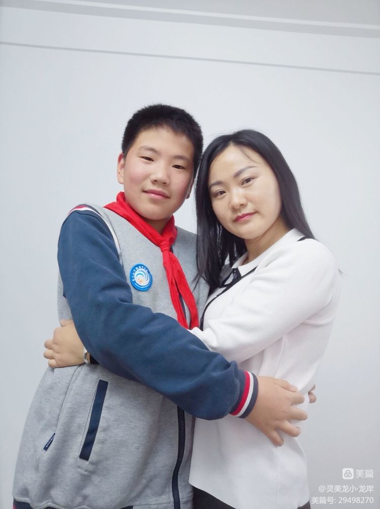 【灵美龙小&middot;龙岸】最好的祝福，送给最美的您——龙潭中心小学龙岸花园校区母亲节系列活动_html_m68c2cdf4.jpg