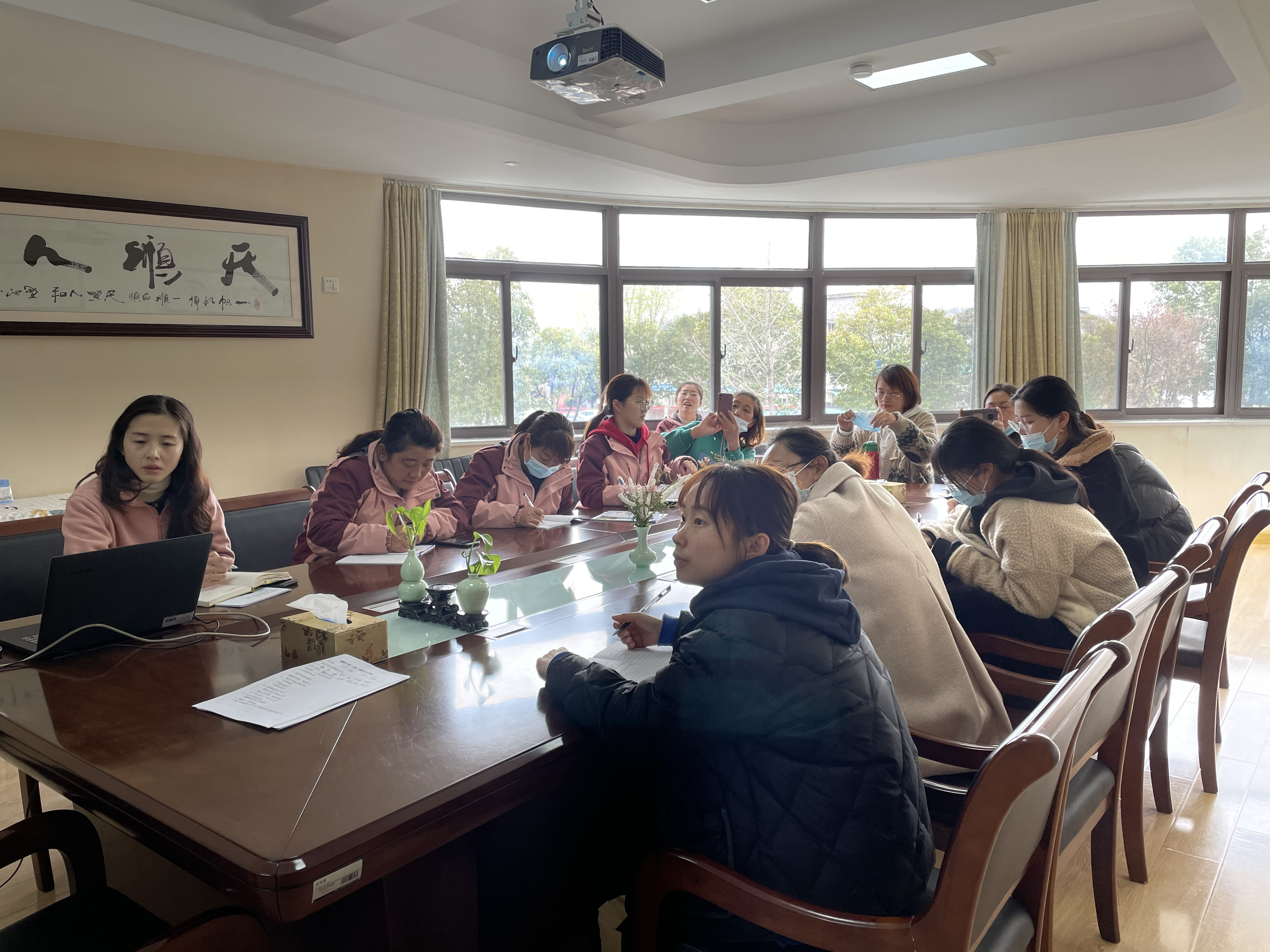 【枫香栖幼】学习看见儿童 才能发现成长  ——栖霞幼儿园五福园业务学习活动
