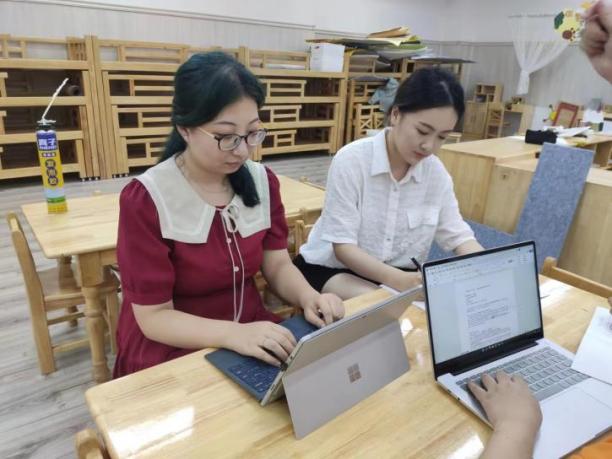 220830聚焦课程审议 推进活动实施——记栖幼石埠湾园小班年级组课程审议(一) 马思睿_html_1f6fa82a.jpg