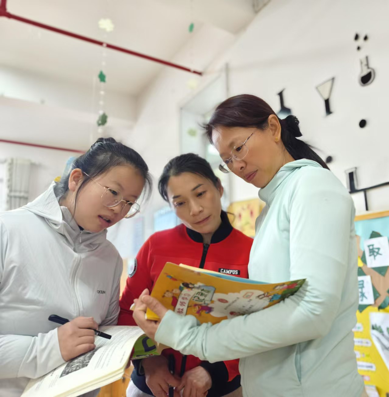 【枫香栖幼】立足儿童立场 共研课程审议 ——栖幼红枫分园大班课程审议活动（一）