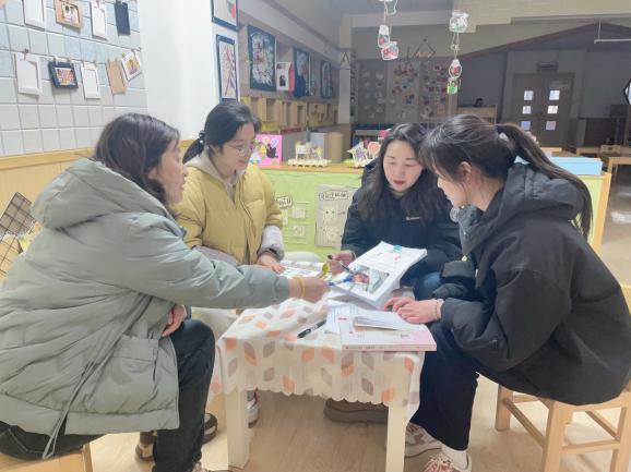 240229聚焦儿童经验 审议主题活动——栖霞幼儿园五福园中班组课程审议之《我长大了》_html_m1e927052.jpg