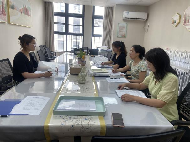 【枫香栖幼】立足儿童视角 共享端午安康  ——记栖霞幼儿园翡翠天悦园课程中心组教研活动