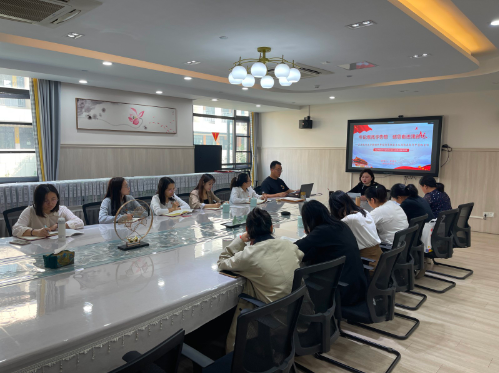 231019——牢记嘱托学思想 感恩奋进建新功——栖霞幼儿园党支部书记讲授团课（二）_html_m54de119.png
