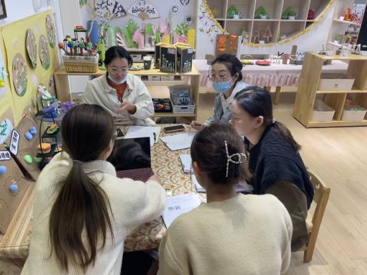 【枫香栖幼】基于儿童立场，共研主题中审议——栖幼翡翠天域园中班年级组课程中审议活动