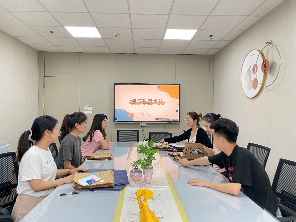 230629 分享拓思路 评比促成长——栖霞幼儿园翡翠天悦园幼儿成长手册评比_html_m370bd524.jpg