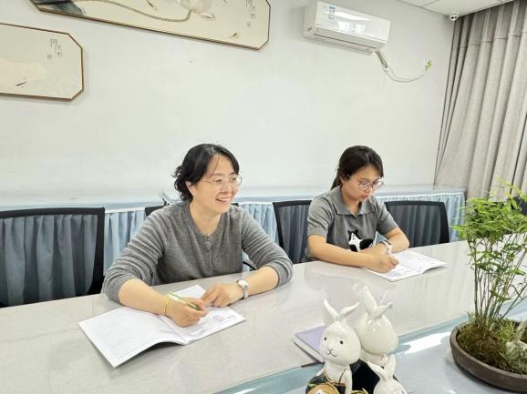 250427聚焦劳动教育 共探成长路径——栖霞幼儿园课程中心组活动_html_m4492d871.jpg