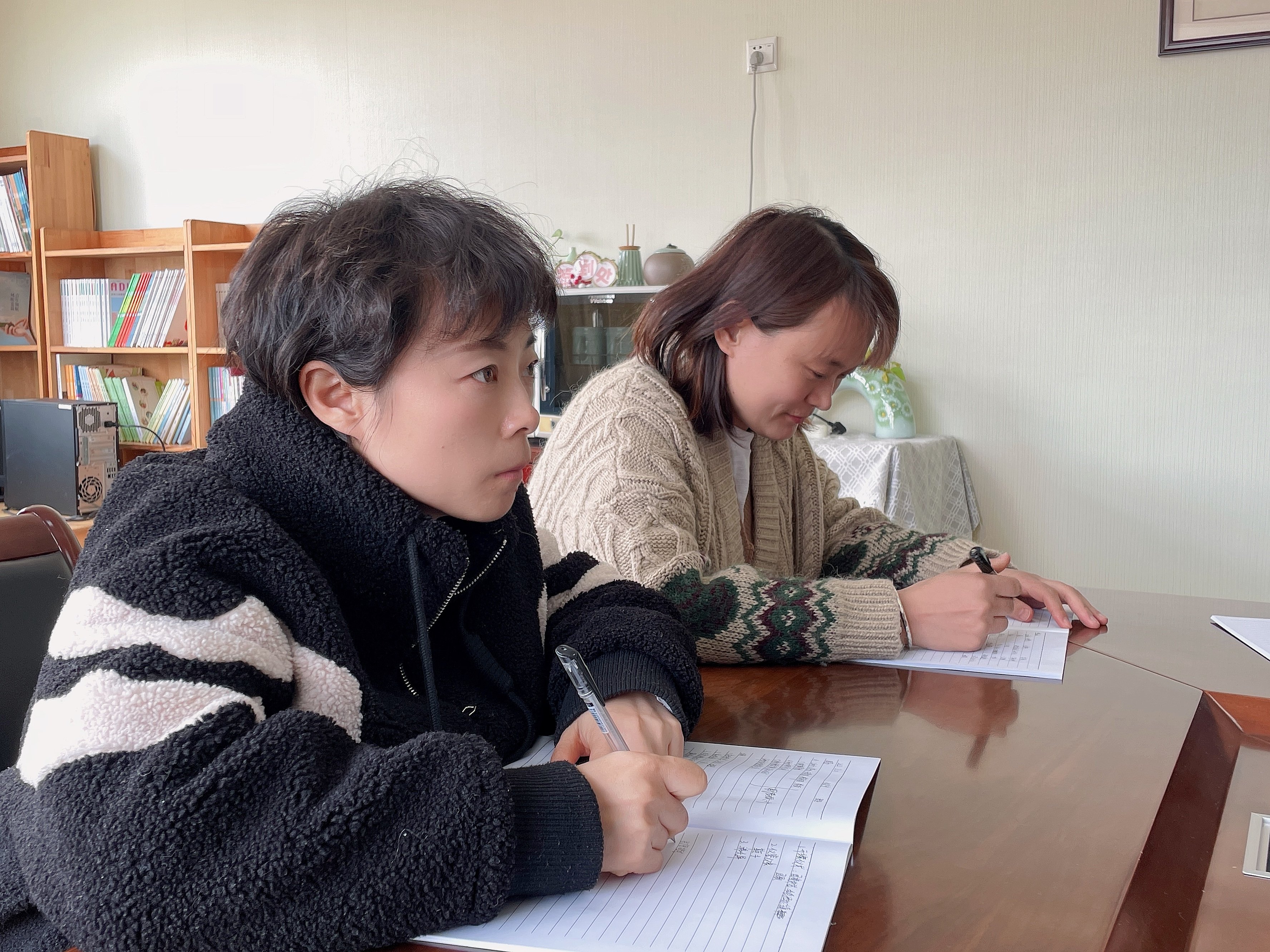 明晰制作标准 优化信息推送——记栖霞幼儿园五福园教师技能培训之信息技术_html_m6d01386b.jpg
