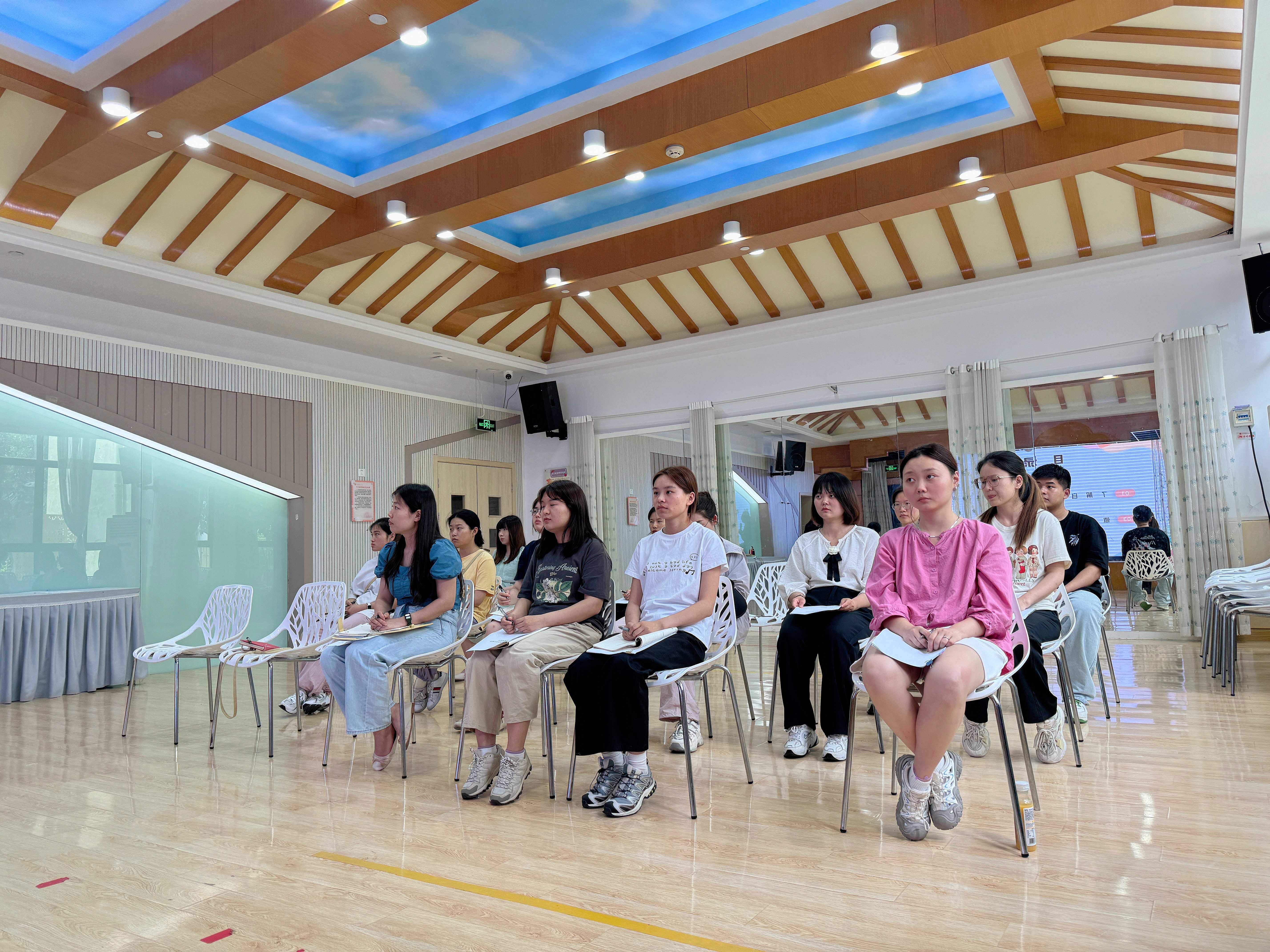 240620沐光同行 “研”续成长——栖霞幼儿园青枫研学社活动_html_m31a1d1ae.jpg