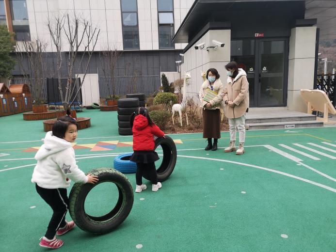 230220督学助力促发展 开学迎查谱新篇——栖霞幼儿园翡翠天域园二月督学_html_3a1ee8ae.jpg