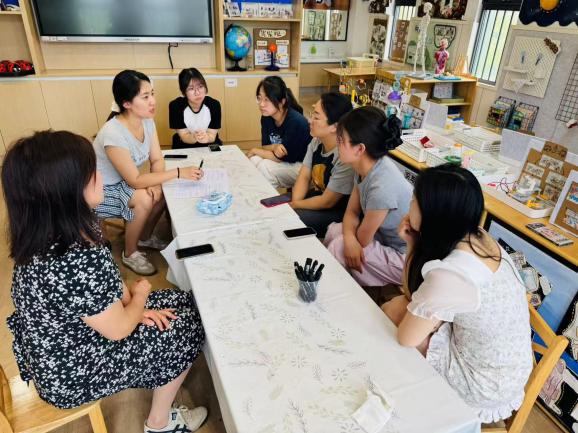 【枫香栖幼】聚焦后审议 共促深成长  ——栖幼翡翠天悦园大班年级组主题后审议活动
