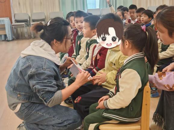 2501020聚焦融幼转衔 教研赋能衔接——栖霞幼儿园融合教育教研活动(二)_html_mf42dd34.jpg