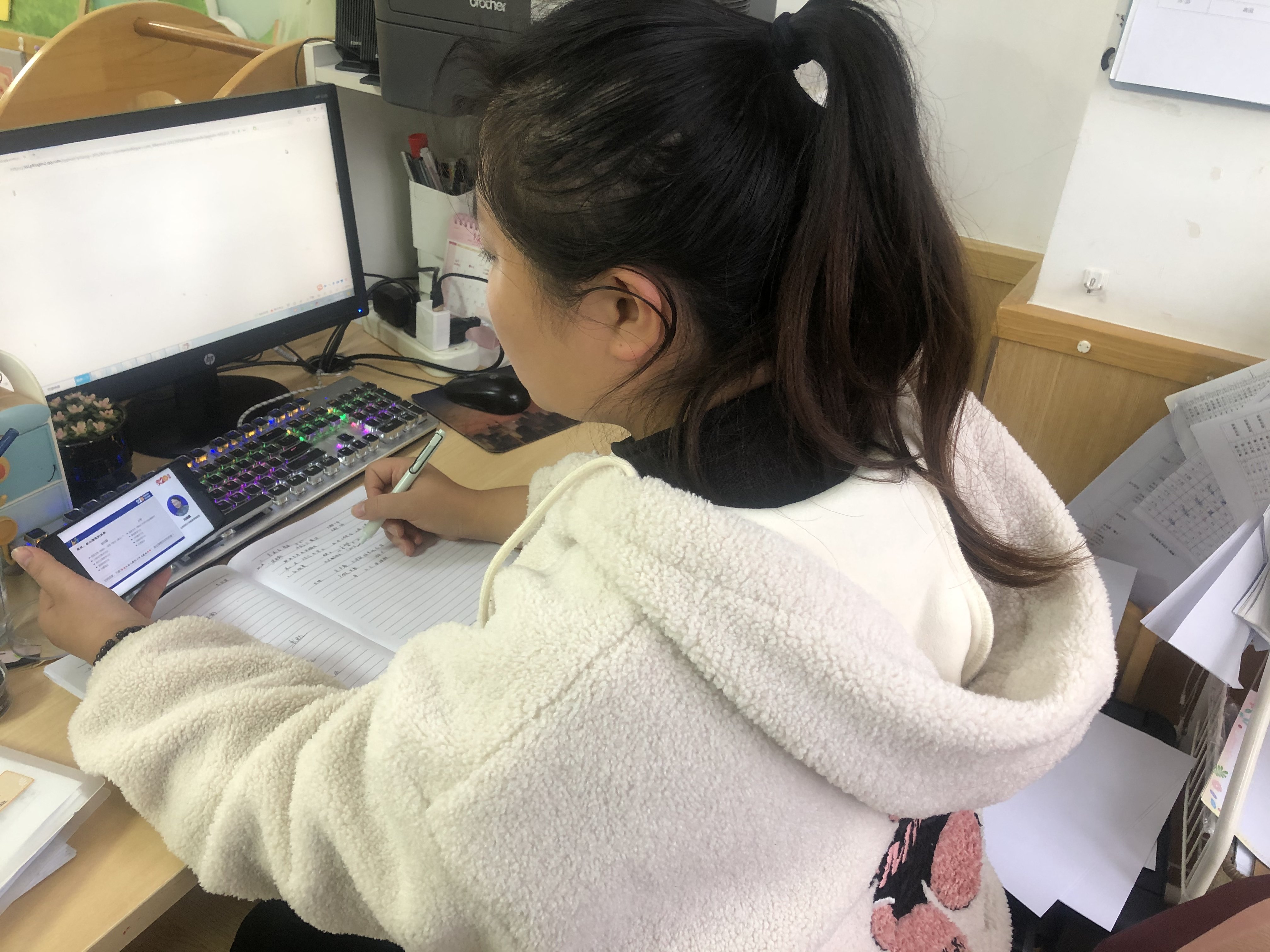 （葛慧）青年团员教师事迹材料_html_m275b9c08.jpg
