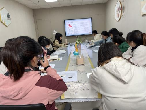 231129聚焦融合教育 着眼教师发展——栖霞幼儿园融合教育教研活动_html_74629ee7.jpg