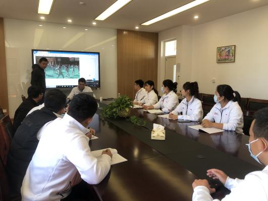 花样少年“绳”采飞扬----记金陵小学广志路校区体育区级教研活动(1)_html_m41244228.jpg