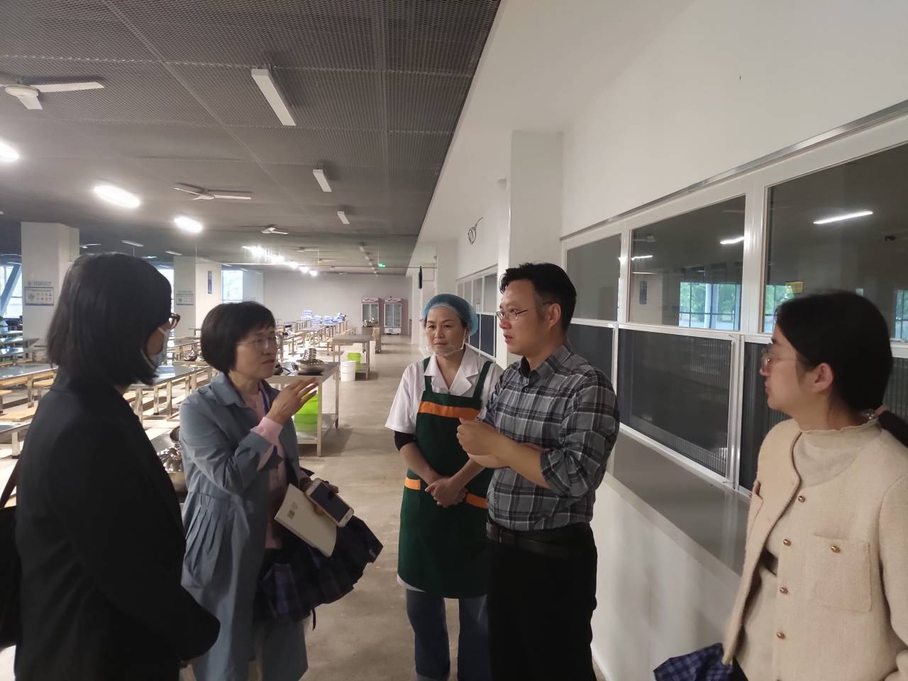 【湖畔·协同育人】督导引领，办公提升——金陵小学（仙林湖校区）6月专项督导_html_m4cd7d8c5.jpg