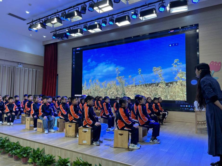 【湖畔·协同育人】幼小有约，衔接成长——金陵小学（仙林湖校区）与幼儿园幼小科学衔接交流活动_html_m61bf3bb9.jpg