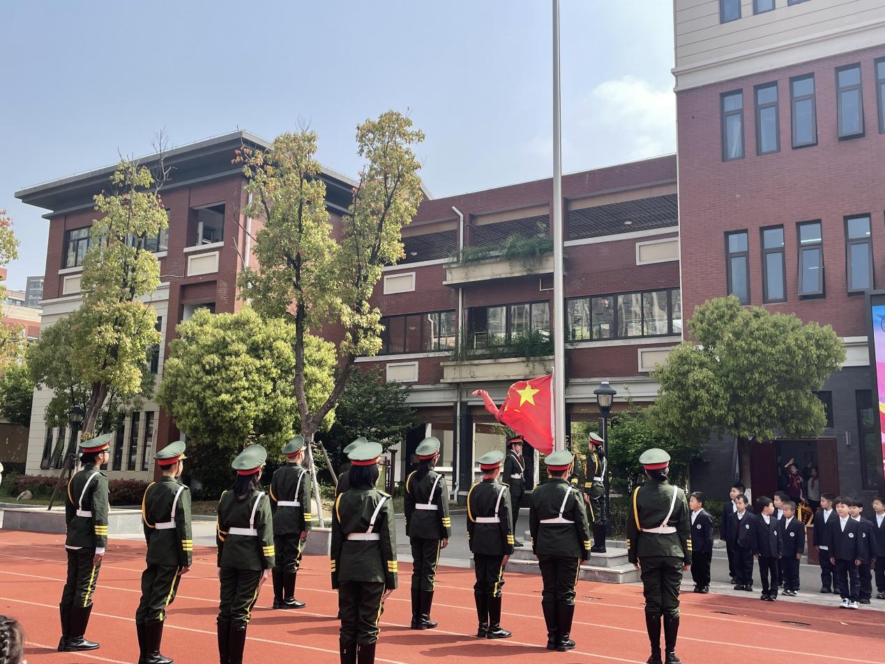 【湖畔·协同育人】“衔”而有道 “接”续未来——金陵小学（仙林湖校区）与幼儿园幼小科学衔接交流活动（五）_html_15af6a45.jpg