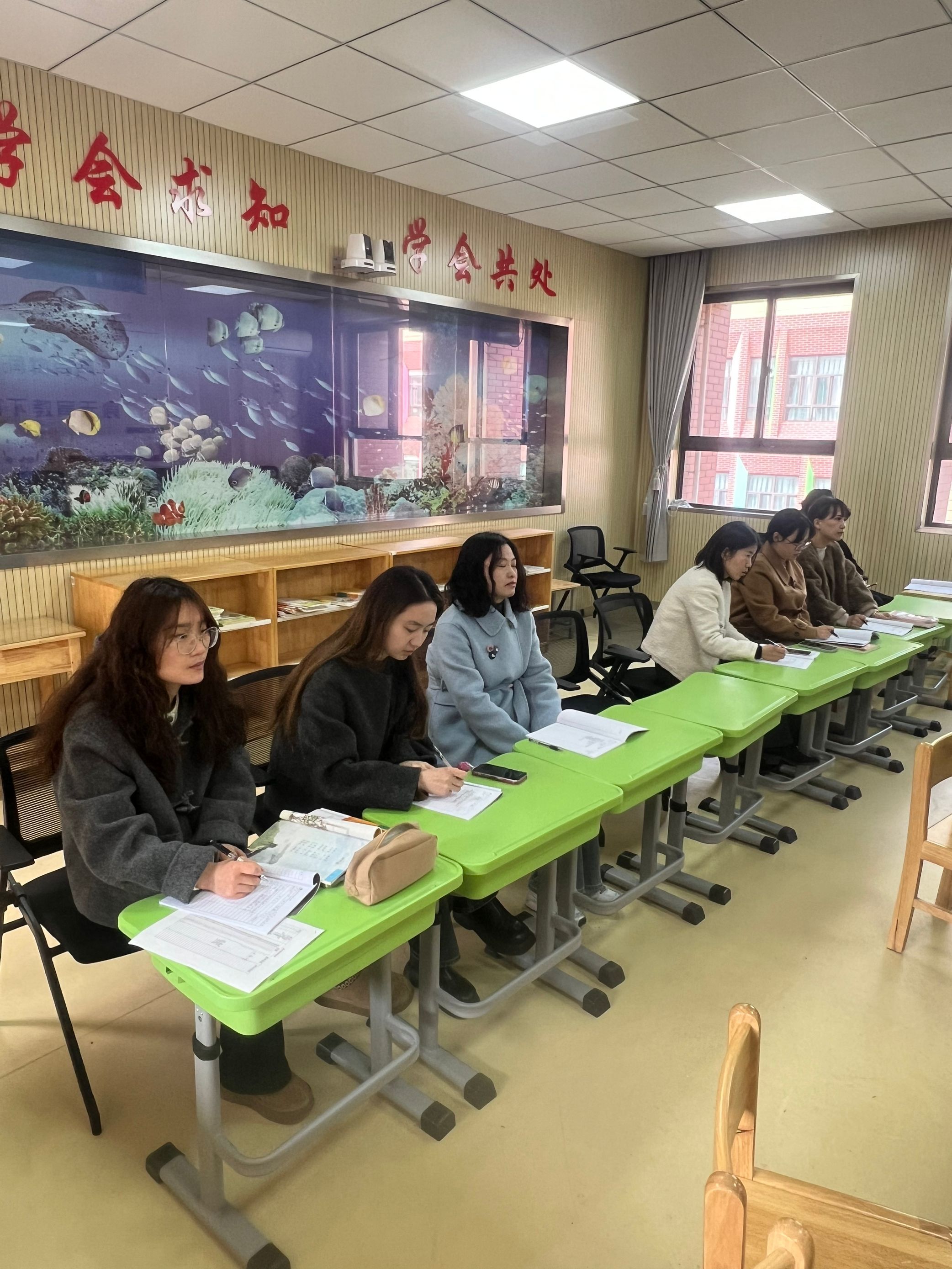 【湖畔·童化课堂】从壮美神州到舌尖美味，语文课堂藏着中国的模样——记金陵小学（仙林湖校区）语文教研活动_html_4d8028a1.jpg