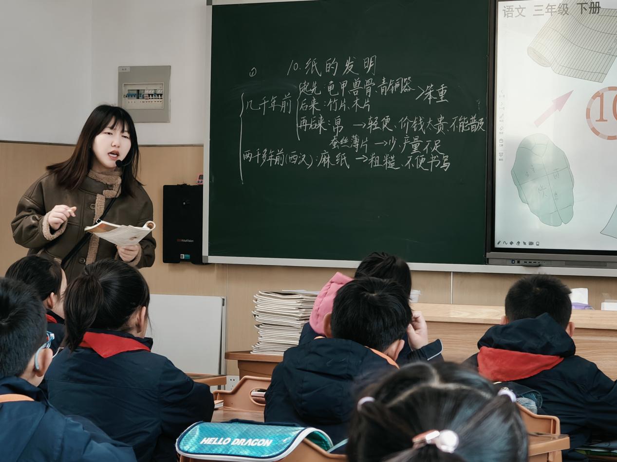 【湖畔·童化课堂】穿越历史，探寻传统文化——记金陵小学（仙林湖校区）三年级语文组教研活动_html_57cac02c.jpg