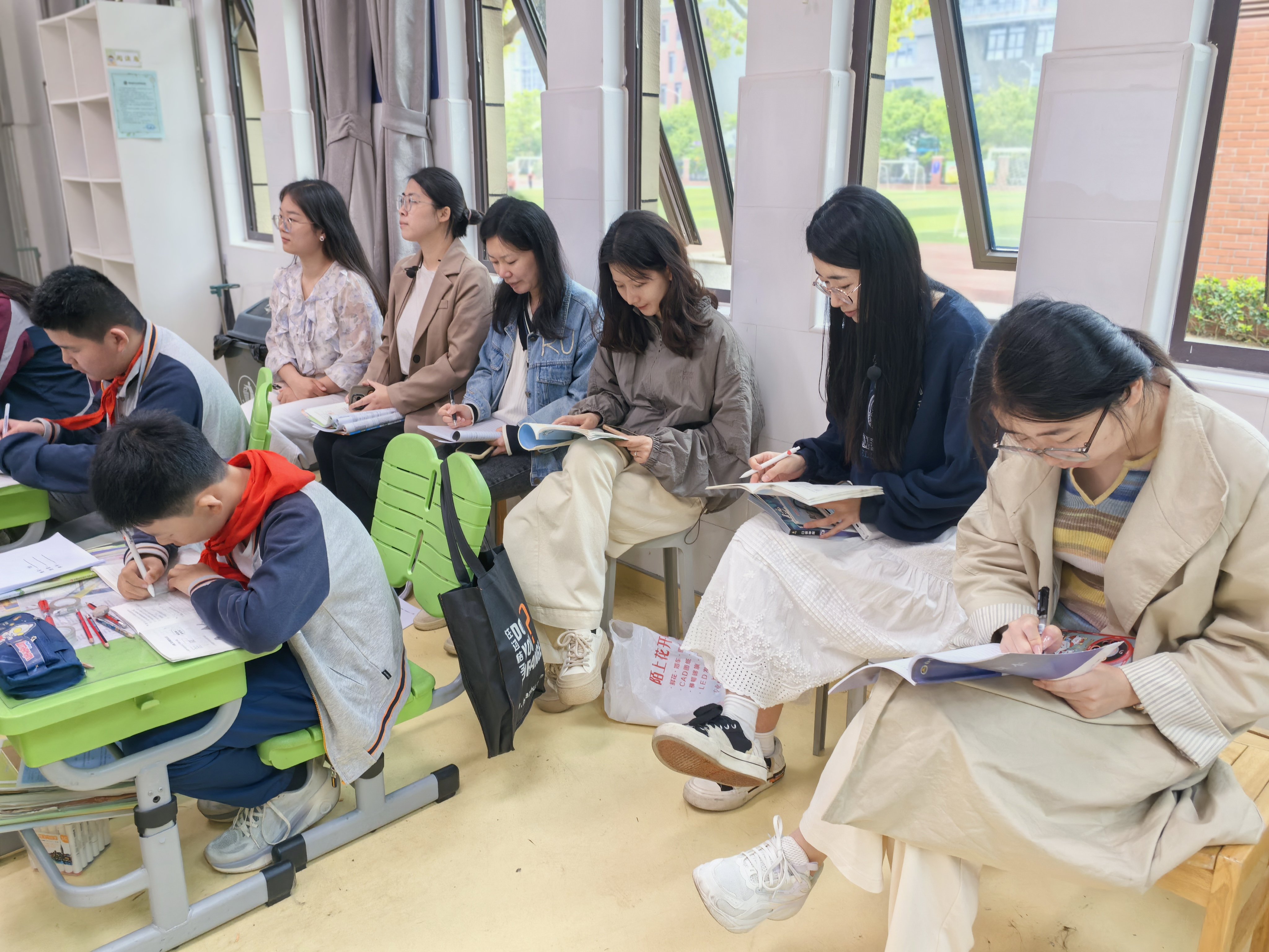 【湖畔·童化课堂】心中有“数”，全力以“复”--数学校本研修之课例研讨（256）_html_5d733728.jpg