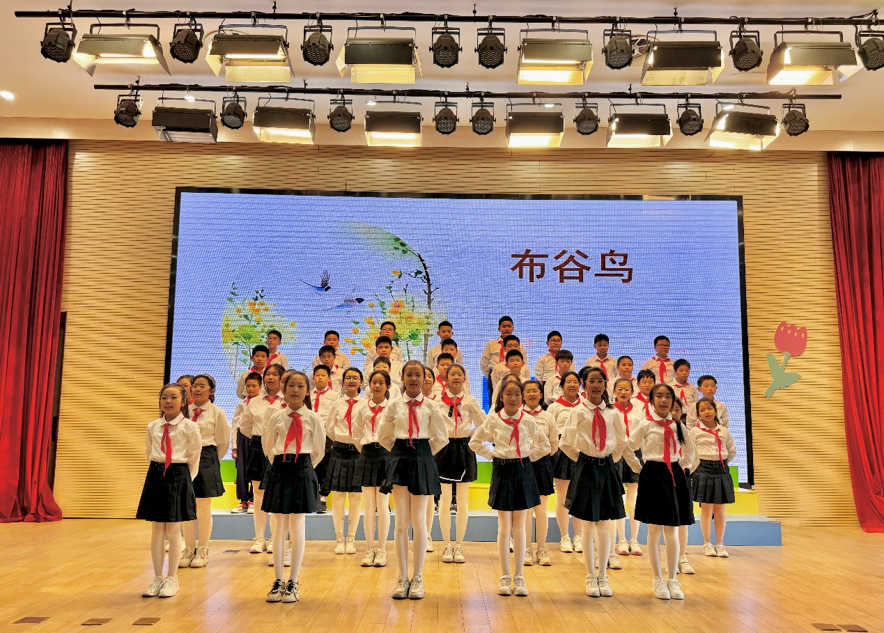 【湖畔·学生活动】“红领巾爱祖国——最好的我们”合唱比赛五年级专场_html_34d6d565.jpg
