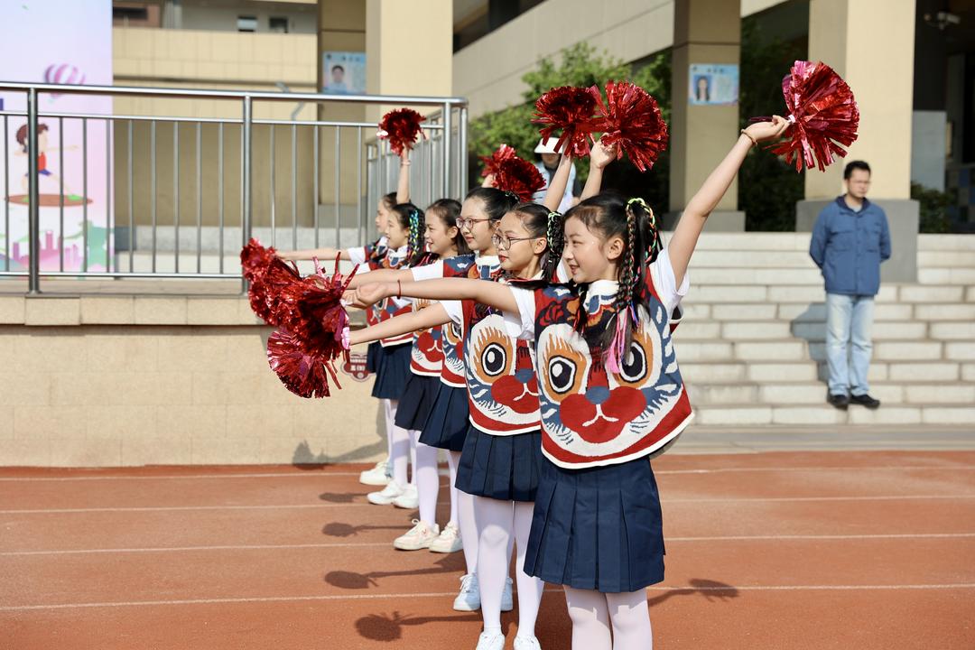 【博学广志】阳光下运动  节气里成长——金小广志路2022-2023学年第二学期春季运动会_html_m2ba31c9a.jpg