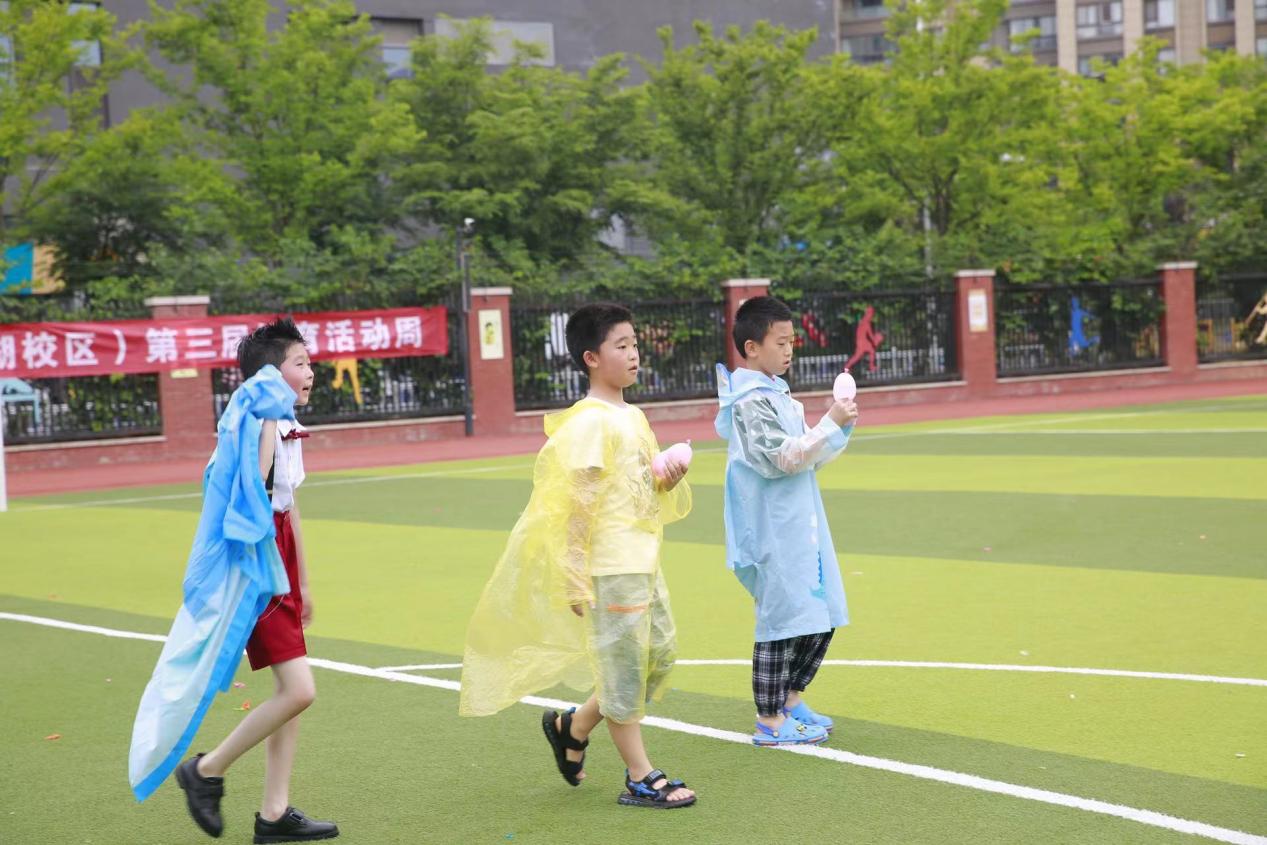 【湖畔光影】喜迎二十大 红歌献给党 六一儿童节_html_m12e4950c.jpg