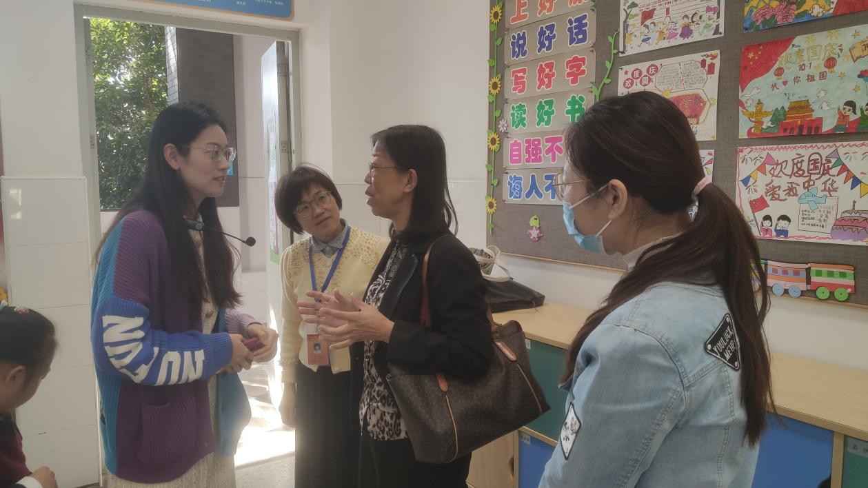 【湖畔·协同育人】督劳动教育，促学生成长——记金陵小学（仙林湖校区）10月专项督导_html_d34679e.jpg