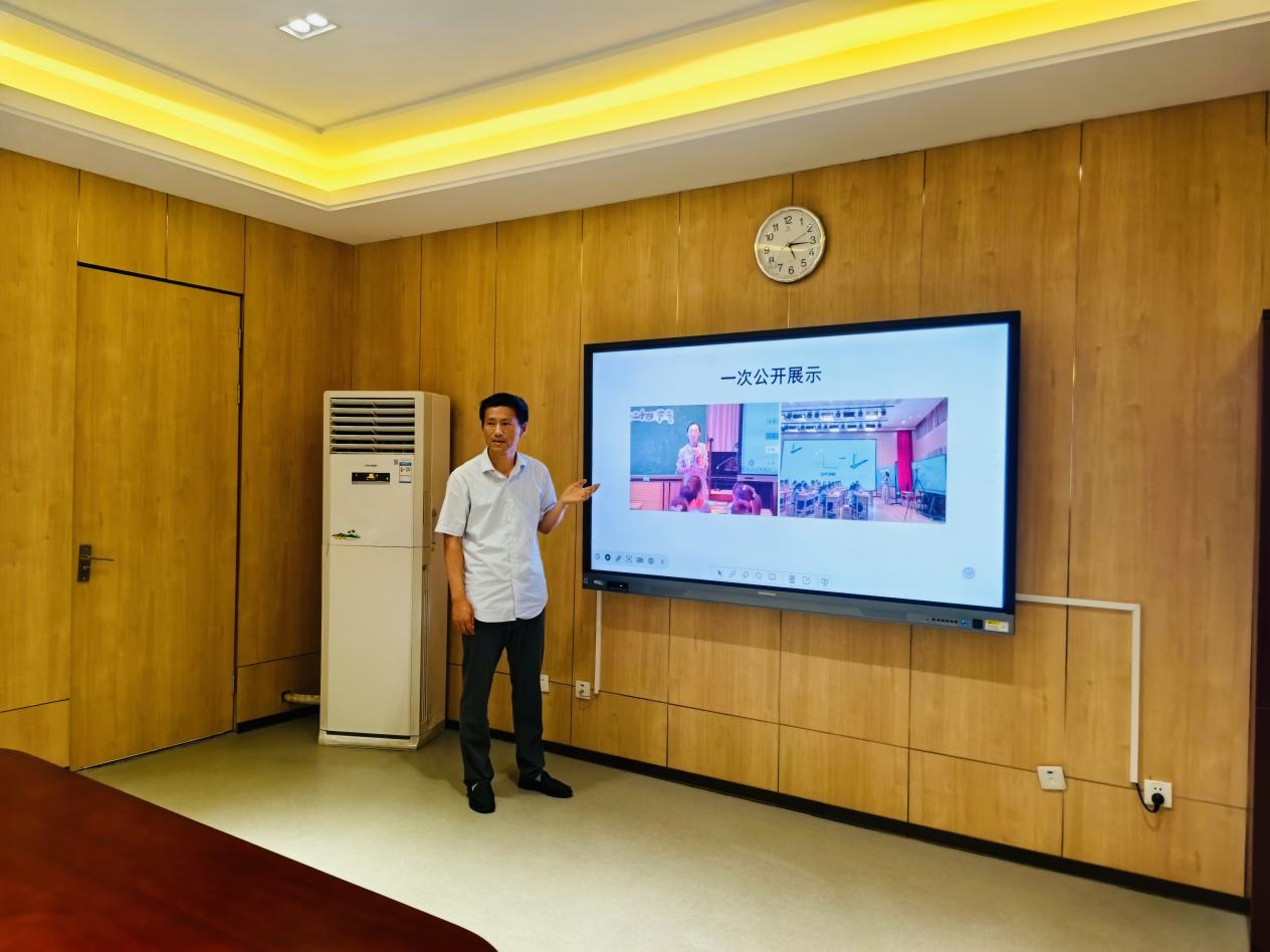 【湖畔·科研引领】聚焦课题研与思，共启新程践且行——金陵小学（仙林湖校区）2024-2025第二学期在研课题学期总结会_html_d8aead.jpg
