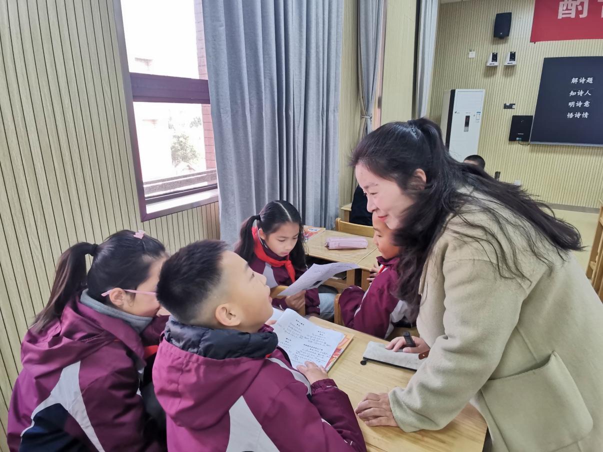 【湖畔·童化课堂】节约用水共携手，学科融合再创新——金陵小学（仙林湖校区）跨学科主题教研活动_html_m79822d77.jpg