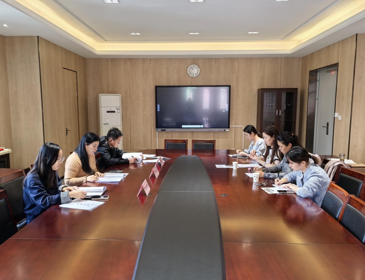 【湖畔·科研引领】时光不负耕耘者 砥砺前行谱新篇——栖霞区“十四五”规划课题、第二批专项课题结题论证_html_m3adc6155.jpg
