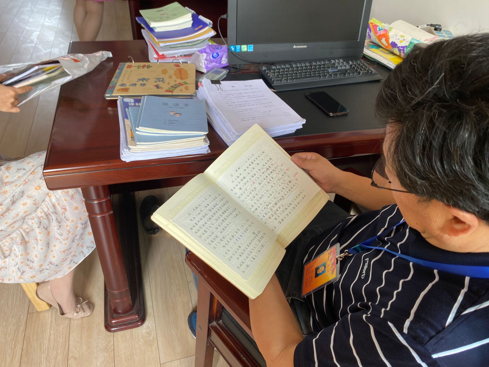 【湖畔光影】以督导促优化 以交流促提升——记金陵小学（仙林湖校区）作业管理专项督导(2022.5)_html_c53fb7a.png