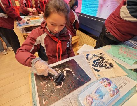 “印生肖 迎新年”——栖霞区小学美术主题大单元课程展示活动_html_m4452ae0c.jpg