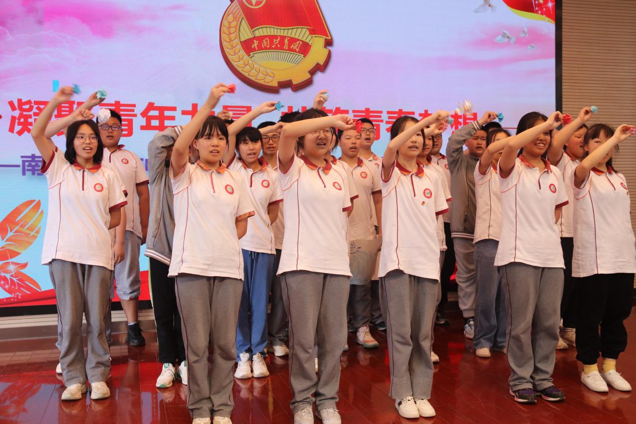 合唱比赛_html_m32c8b1e8.jpg