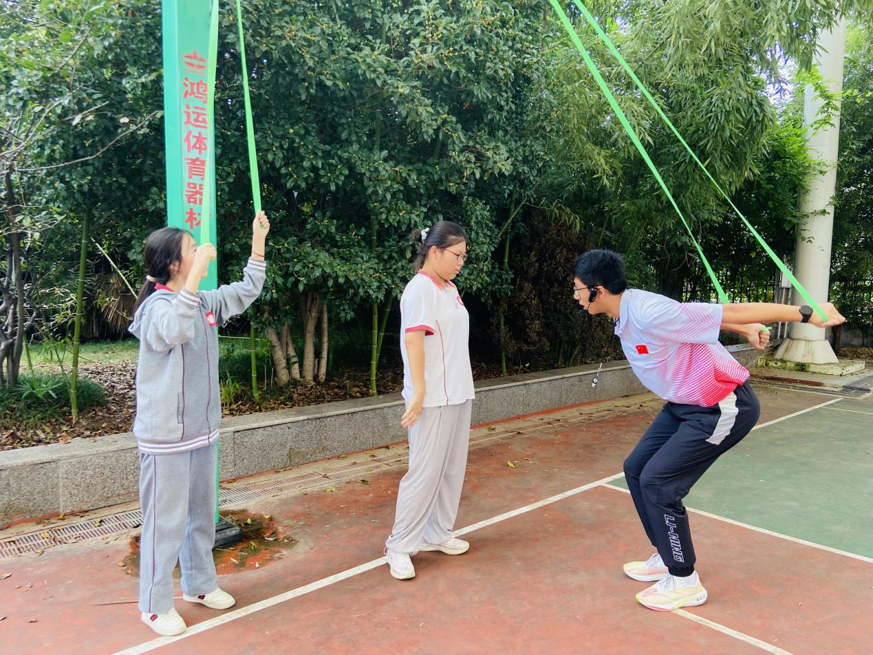 落实新课标、赋能新课堂_html_m7488405d.jpg