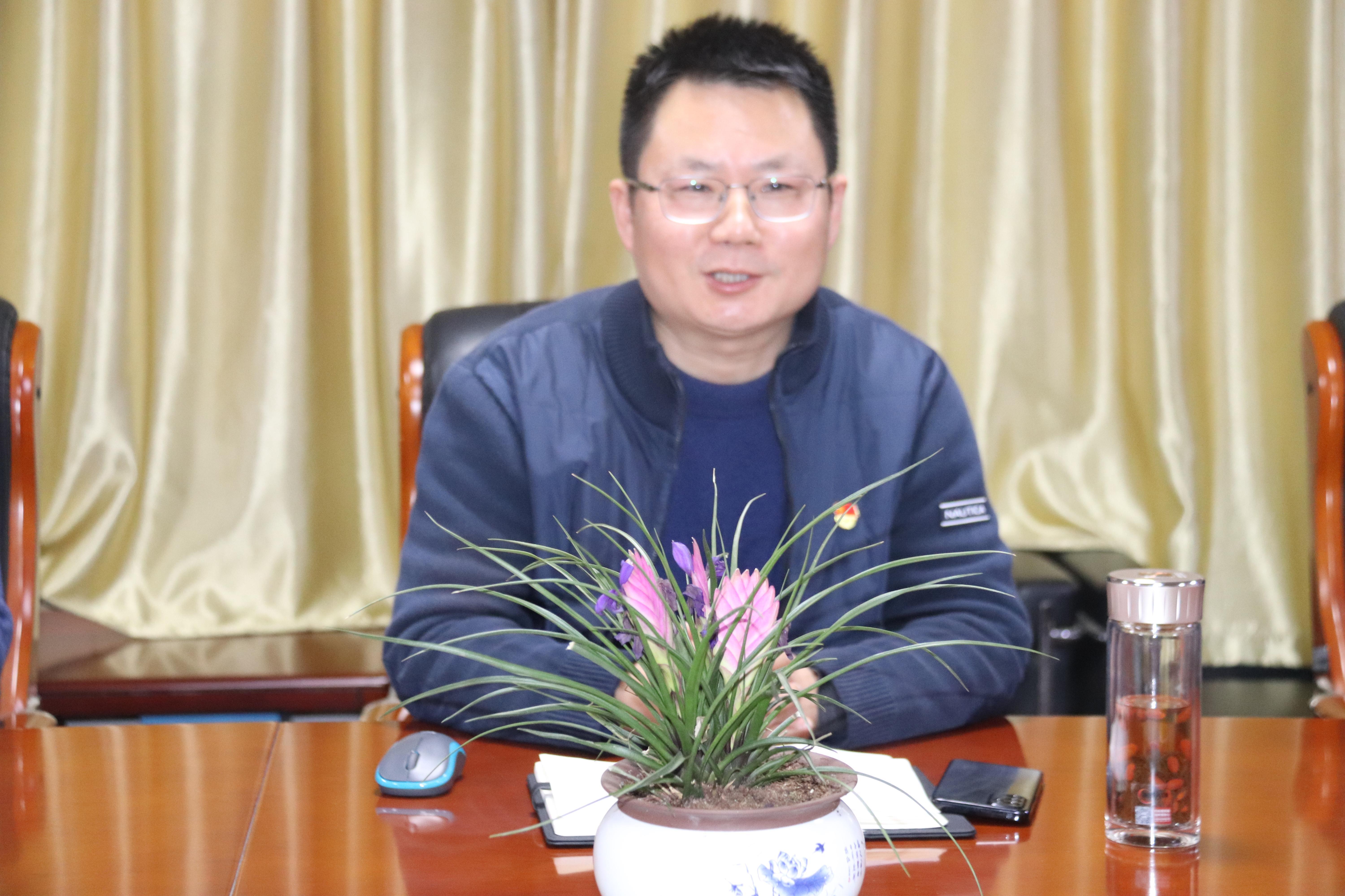 退休教师荣休仪式_html_m6be48459.jpg