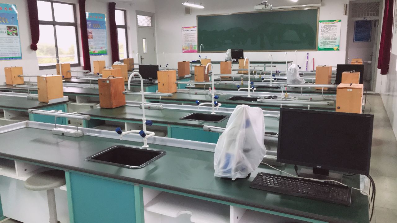 精细管理打造优美校园_html_7389a705.jpg