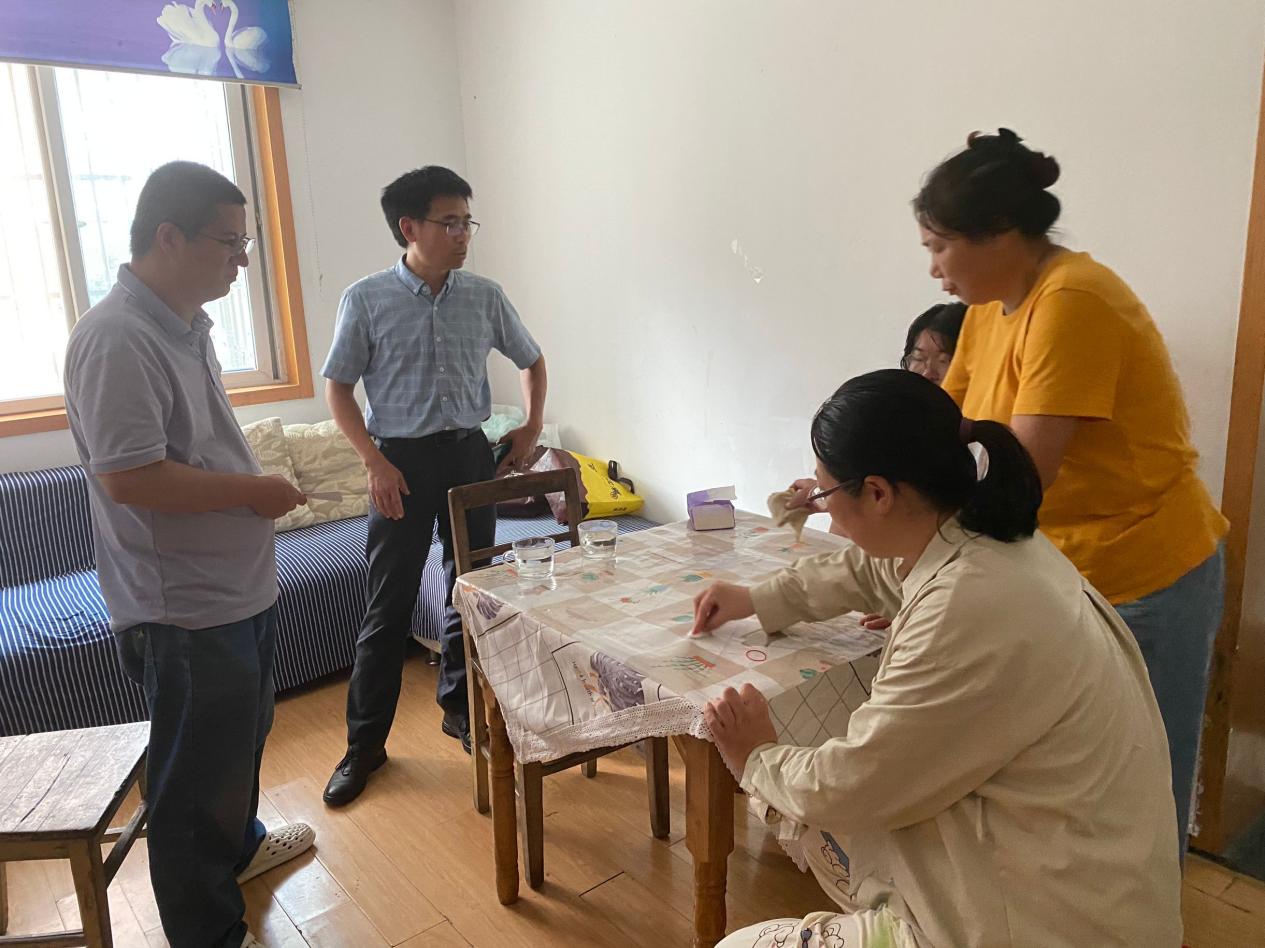 【尊荣营中】关爱特殊儿童，共筑温暖家园——南京市营防中学开展重点特殊儿童入户家访活动