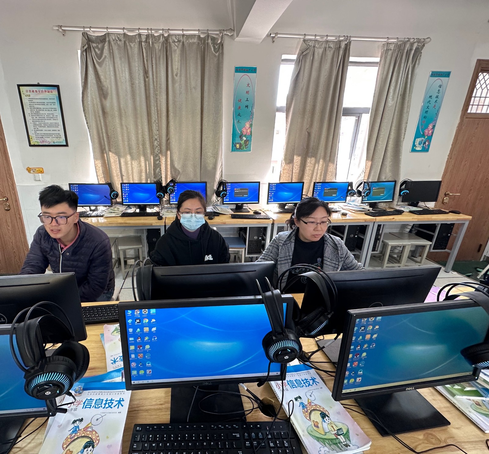 【润动炼小·教学】炼小信息科技组活动（二）.jpg