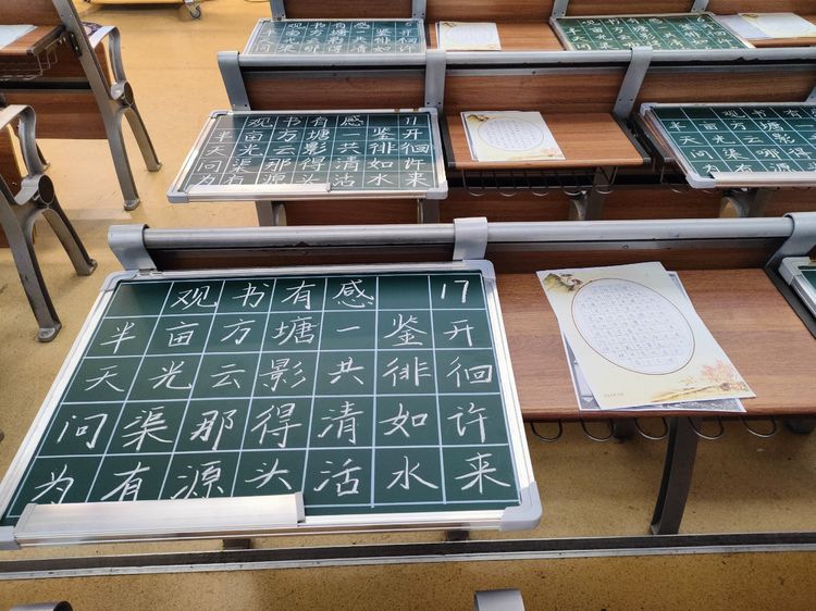 文字文稿1_html_53ac9b48.jpg