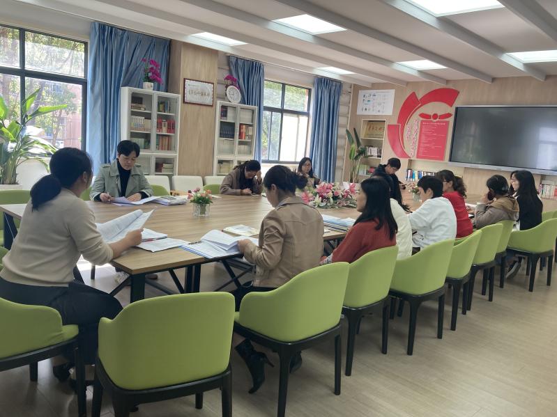 高数组报道二_html_5d443c75.jpg