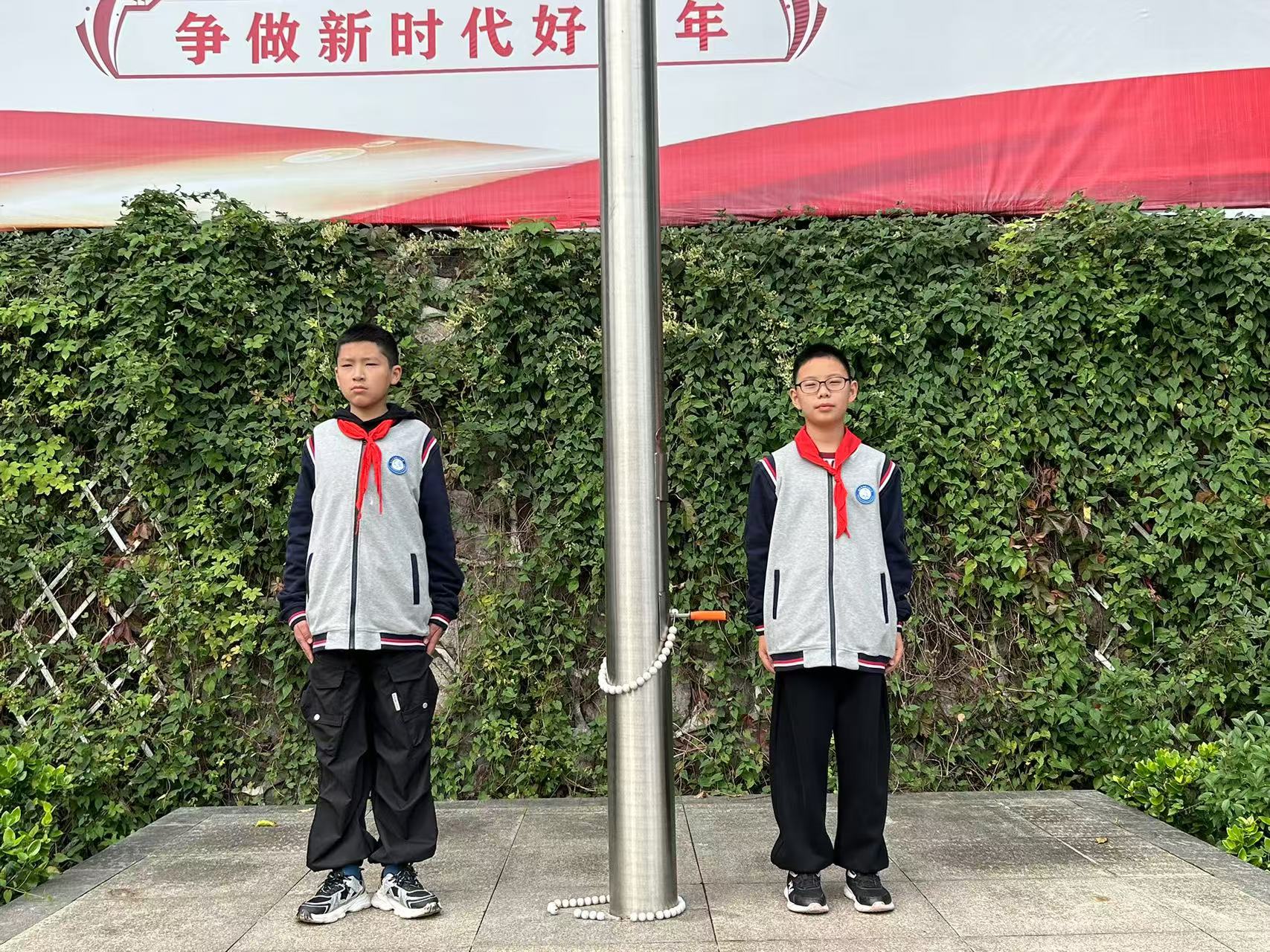 新闻稿(2)_html_41557d42.jpg