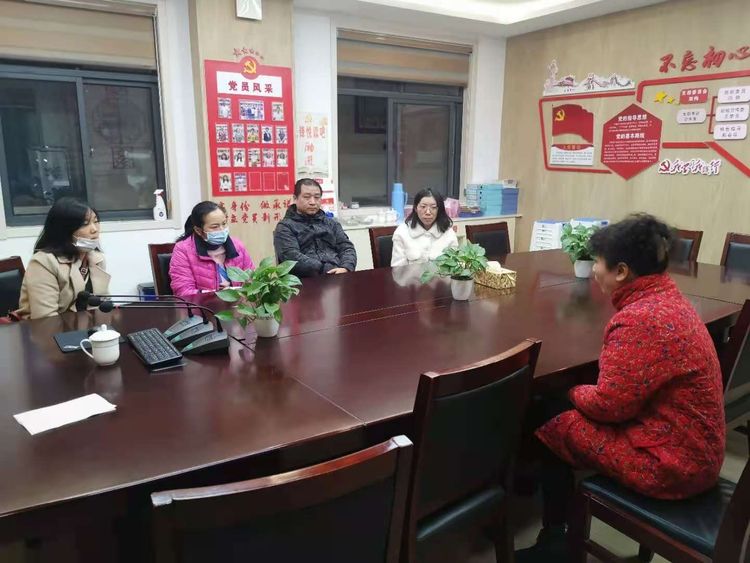 家长会_html_m2a5fc189.jpg