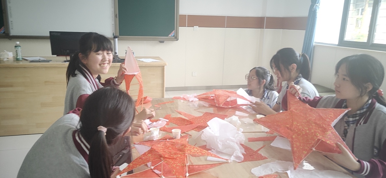 20200601恰同学少年，风华正茂_html_504c0bf6.jpg