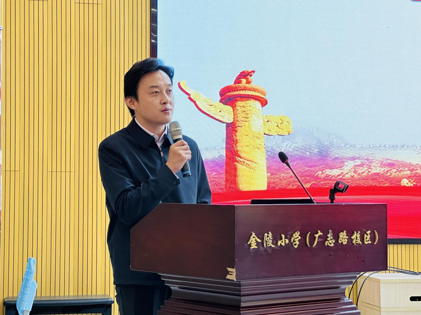图片4.png 图片4.png