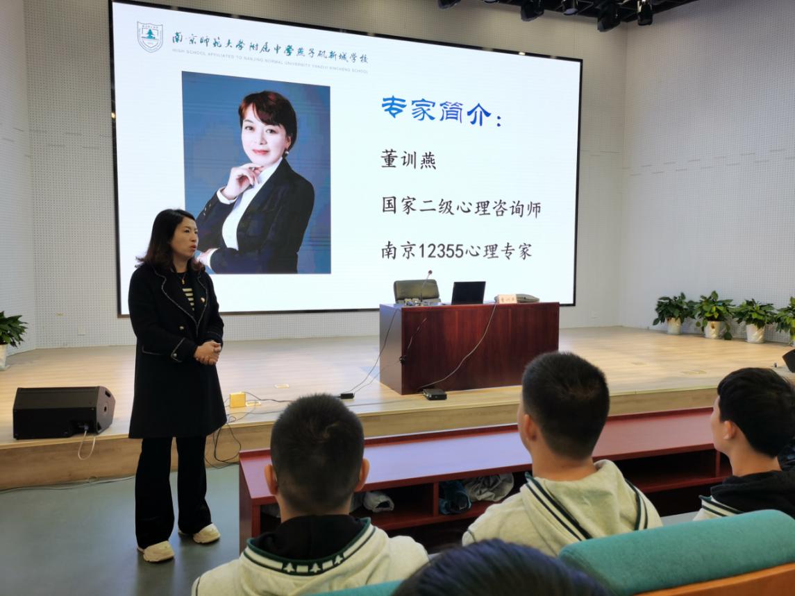 1_轻松备考   阳光行动_html_m1604cbd8.jpg